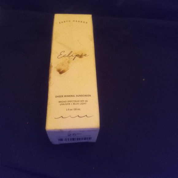 Makeup lot - Picture 15 of 16